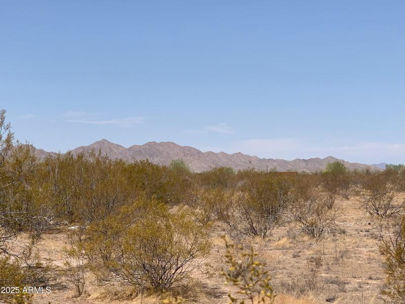 Mountain Views All Around!