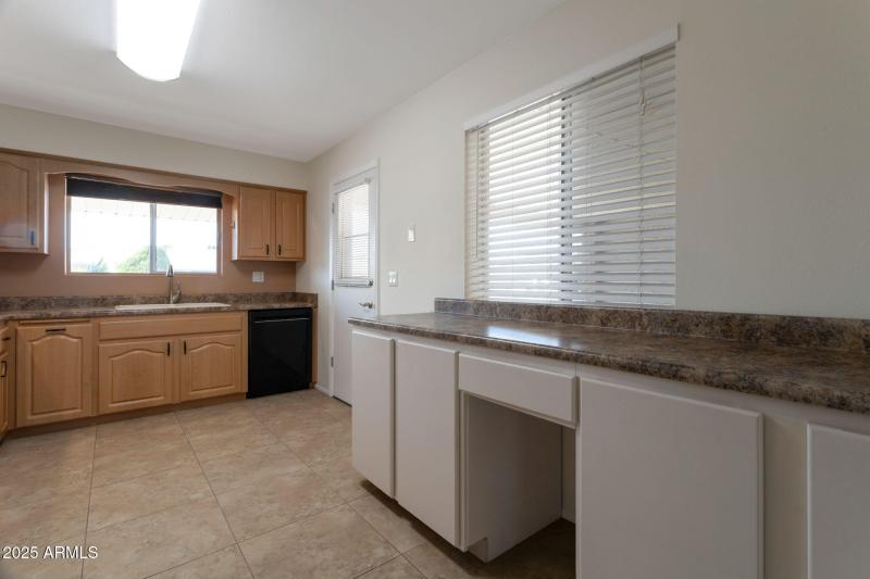 7-web-or-mls-Qp-2085