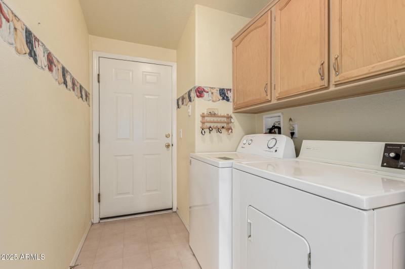 Inside Washer & Dryer Included