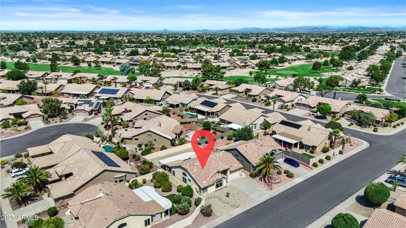 Front w/ Golf Course