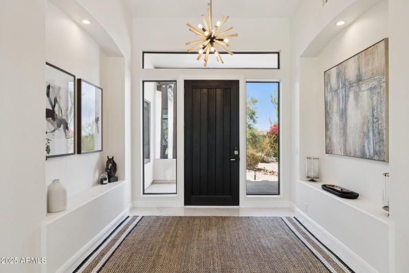 5-web-or-mls-7832-e-parkview-ln