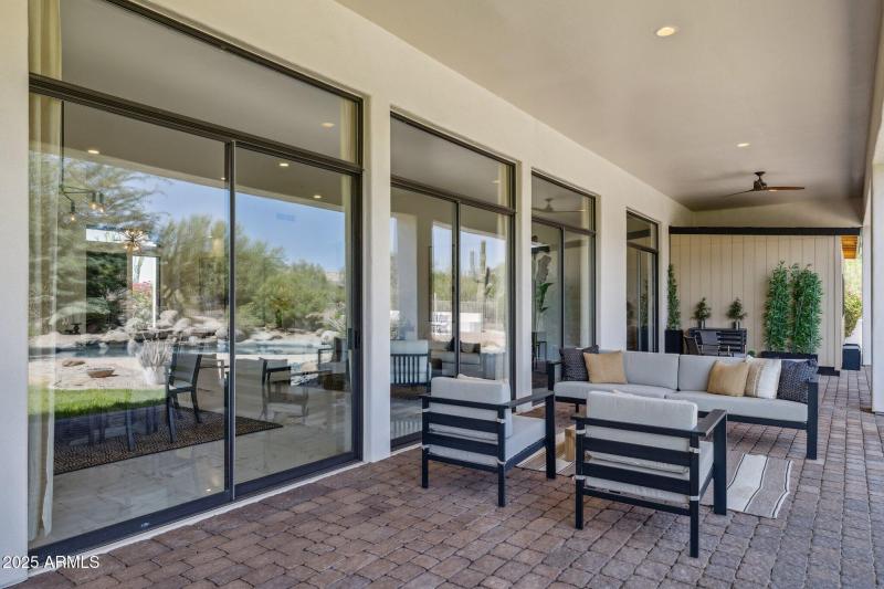 60-web-or-mls-7832-e-parkview-ln