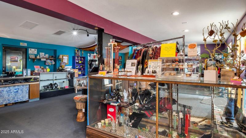 22-web-or-mls-Qp-1006488