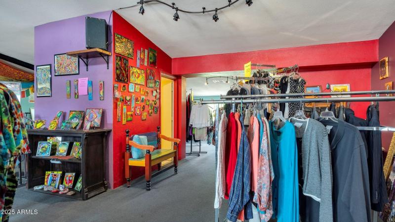 11-web-or-mls-Qp-1006443