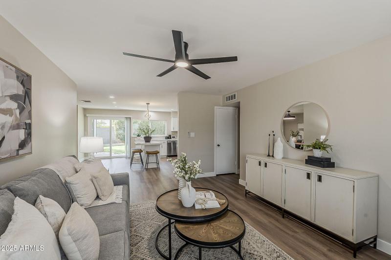 10-web-or-mls-Portobello Ave-10