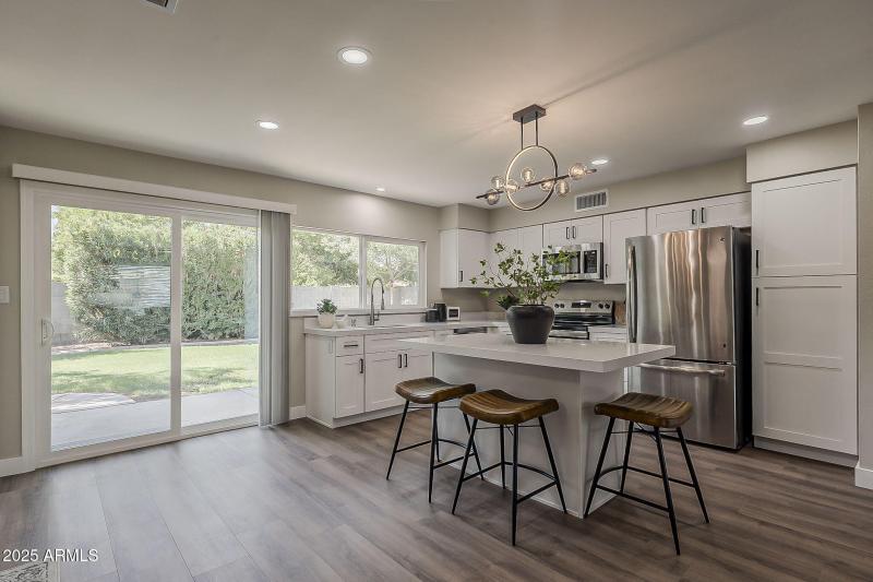 17-web-or-mls-Portobello Ave-17