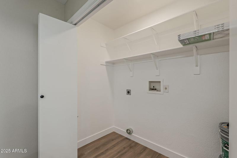 36-web-or-mls-Portobello Ave-36