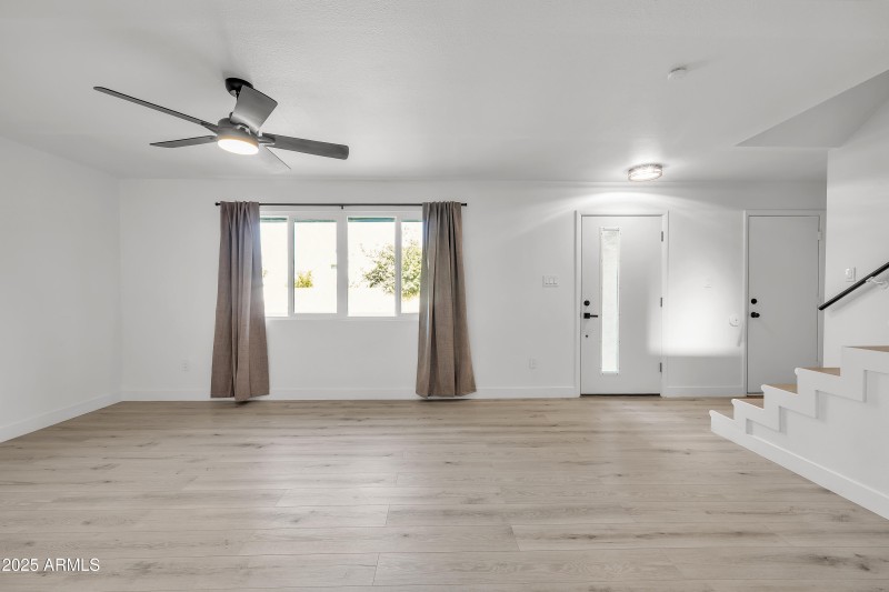 4112_S_Grandview_Ave25