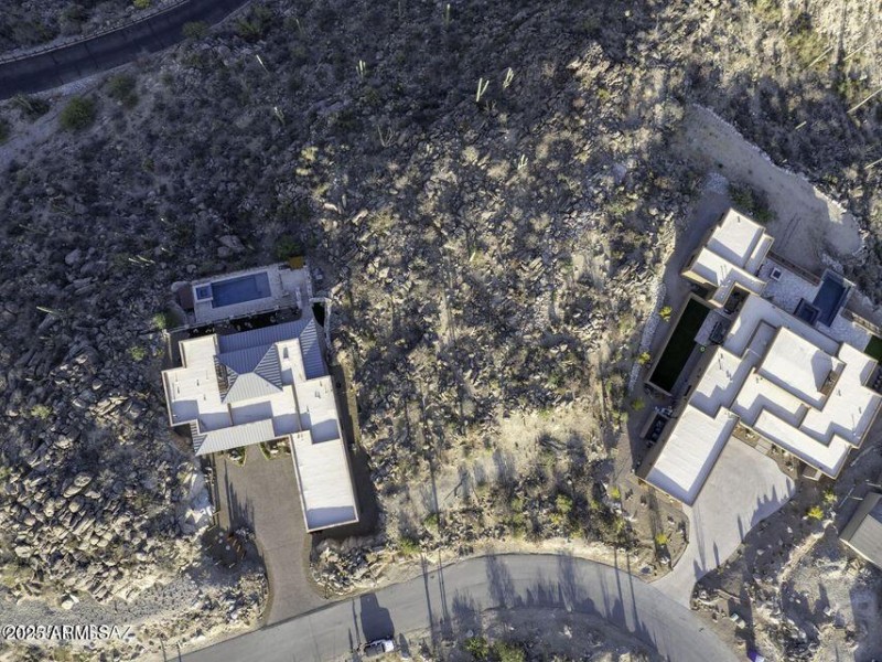 20250702023558886557000000-o