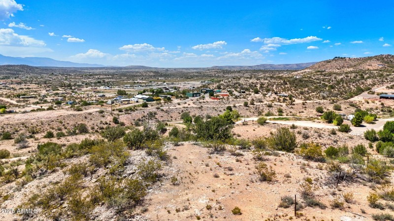 14-Lot Photo 194J (1)