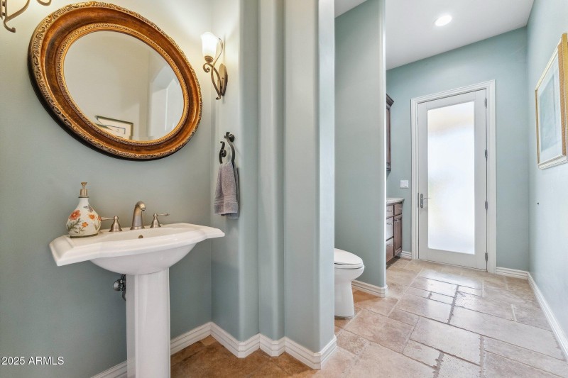 Guest Bath to Pool/Yard