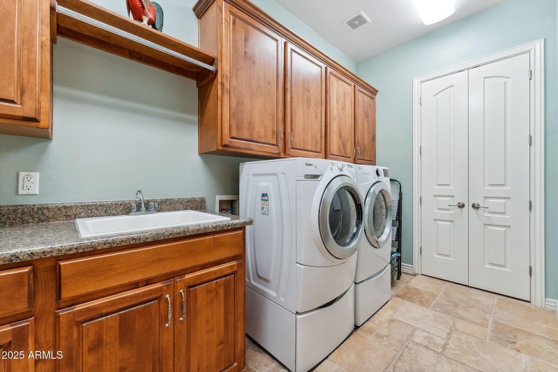 Large Utility Room