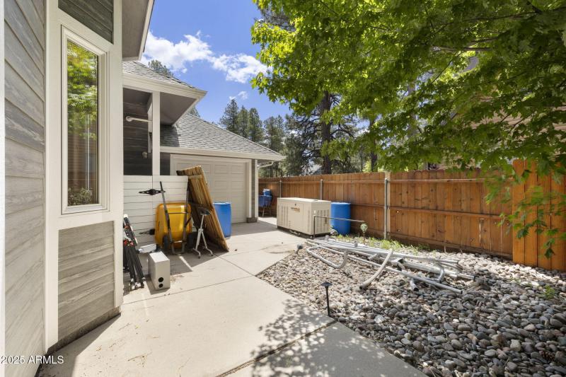 53-web-or-mls-FA9A6330