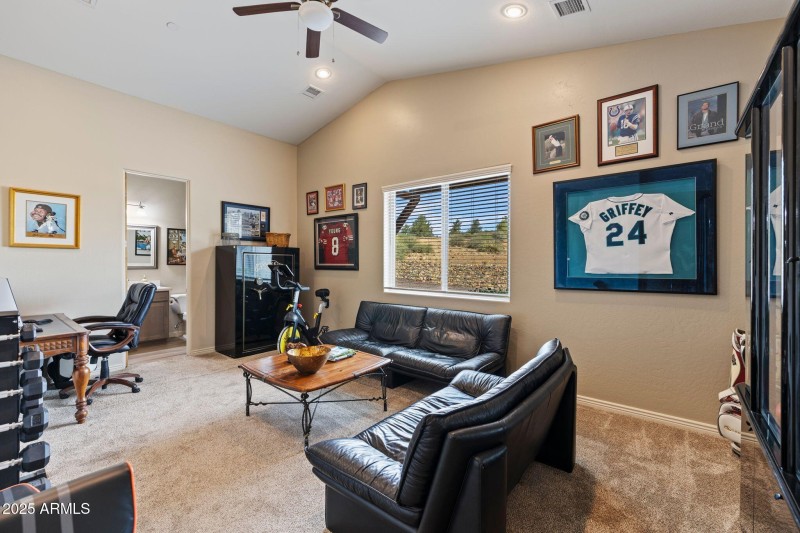 In-Law Suite/Flex Room