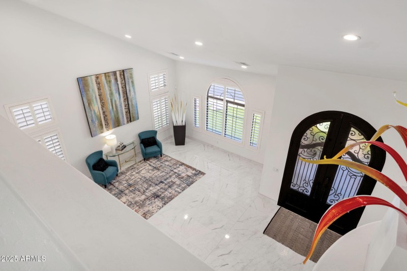 44-web-or-mls-4537-e-blue-sky-dr