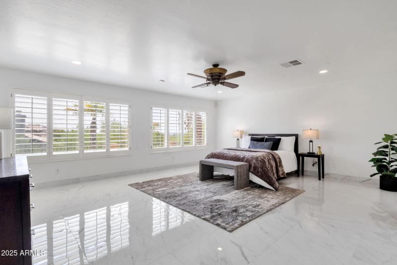 45-web-or-mls-4537-e-blue-sky-dr