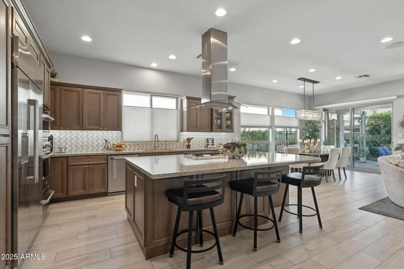 Fully Equipped Kitchen Amenities