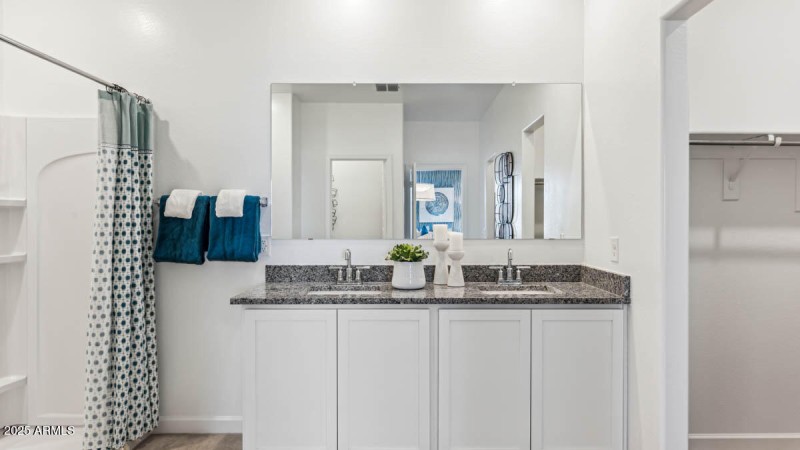 15-print-12638-e-agave-lane-lot-510-magm