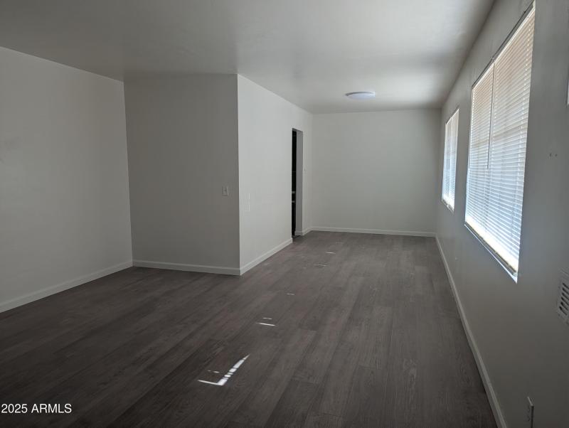 PXL_20250811_235821630