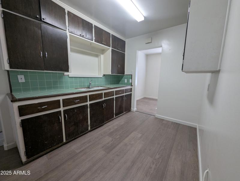 PXL_20250812_000119359