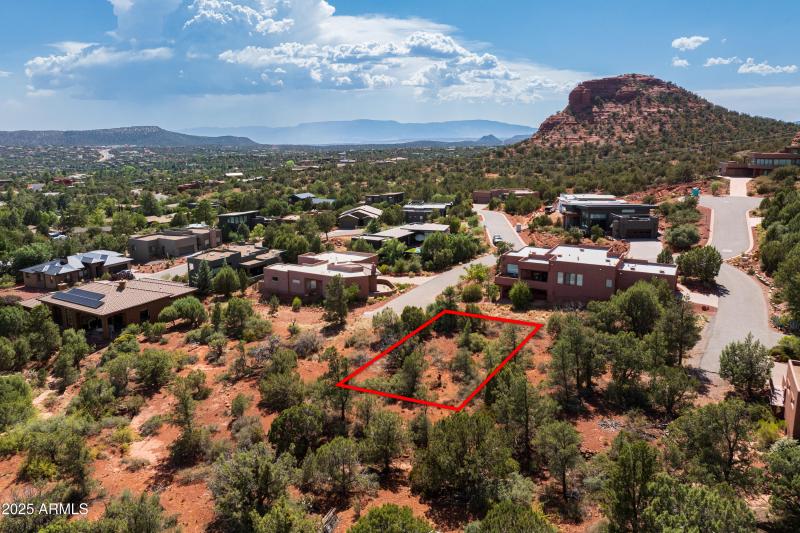 JL_650RhapsodyRd-drone-04