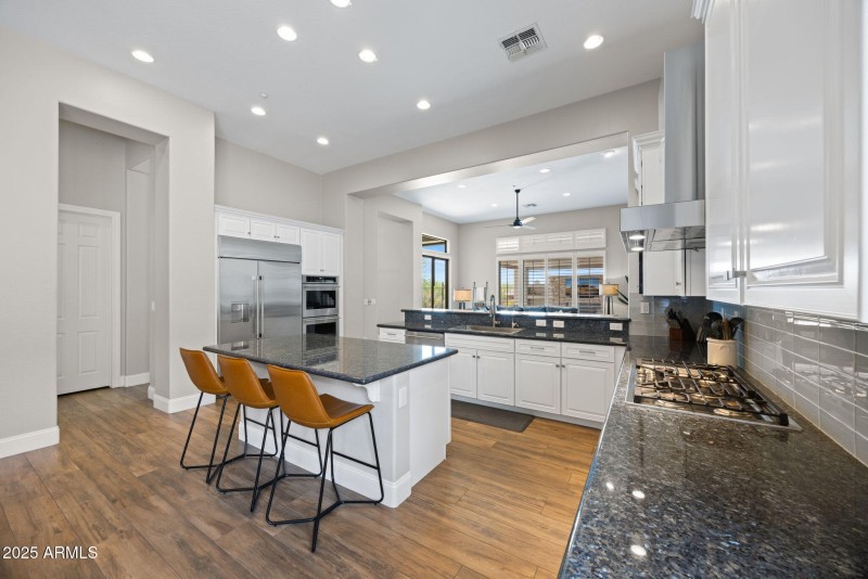 41714 N SIGNAL HILL CT