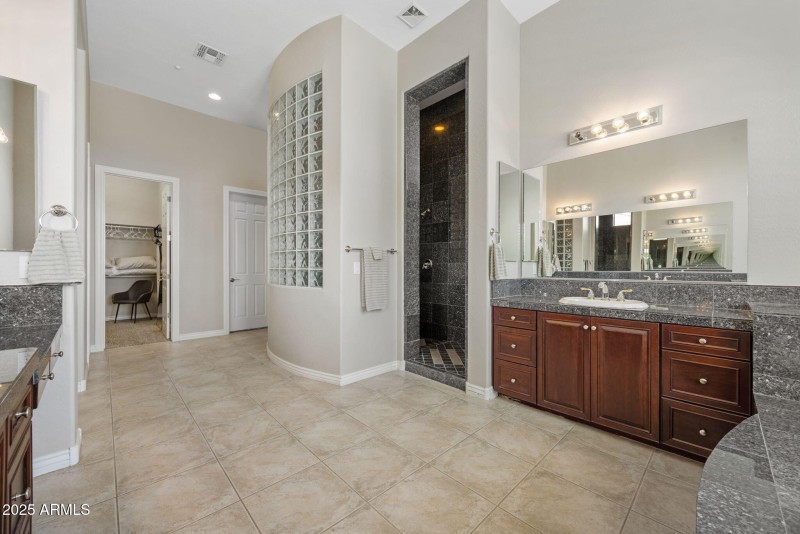 41714 N SIGNAL HILL CT
