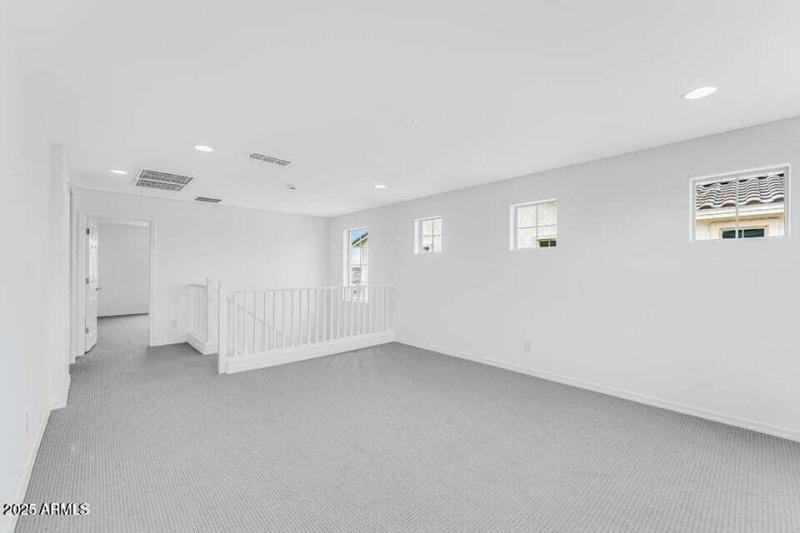 20250328220527326121000000-o