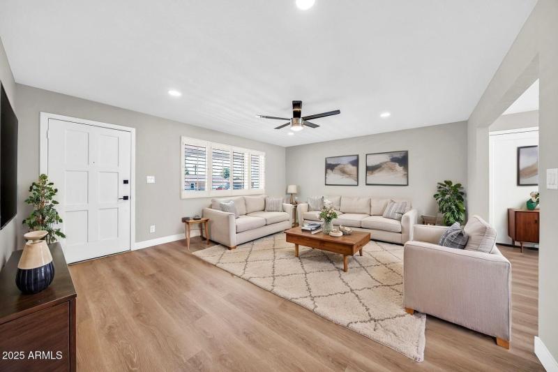 1214 E Butler Dr VS 5 opt 1