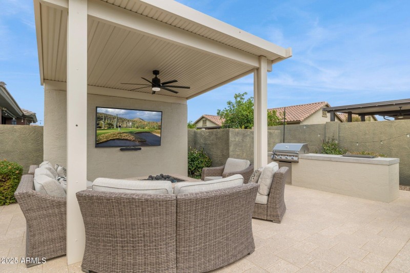 43-web-or-mls-7454-e-peralta-ave