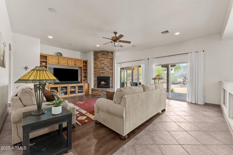 12-web-or-mls-DSC02142