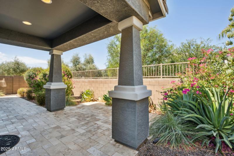 32-web-or-mls-4490-s-montana-dr