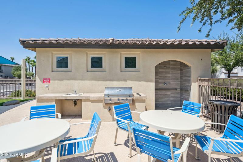 37-web-or-mls-4490-s-montana-dr