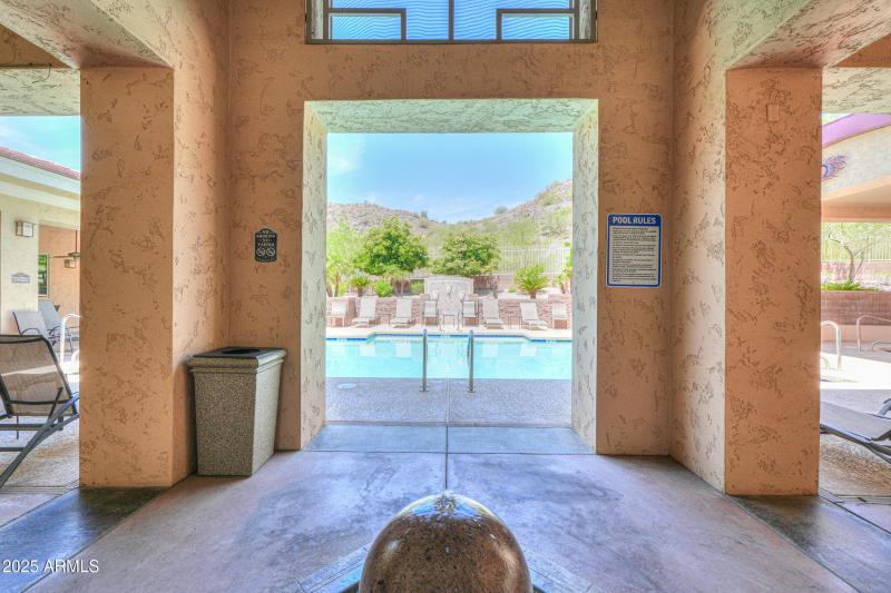 9820 N CENTRAL Avenue, 212