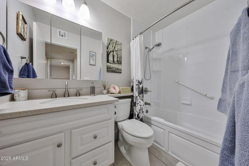 GUEST BATHROOM