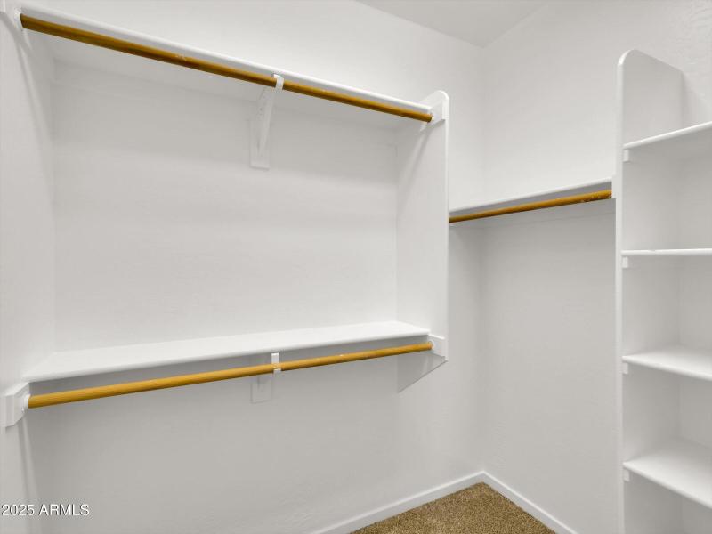 13-3906 E Carson Road-13