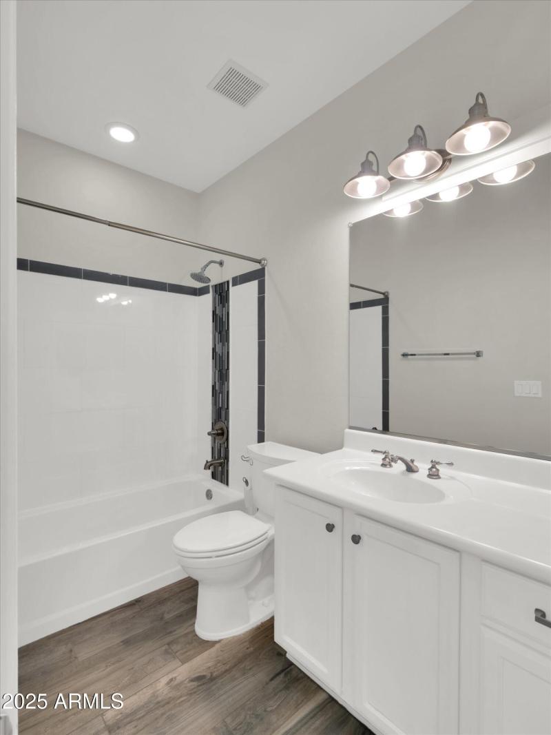 15-3906 E Carson Road-15