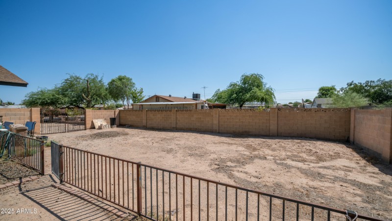 13131 W Sierra Vista Dr Exterior Photos-