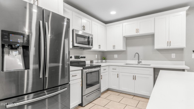 13131 W Sierra Vista Dr (4)