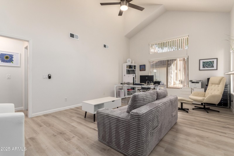 68a1db_04 - Comanche