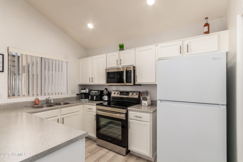 68a1db_07 - Comanche