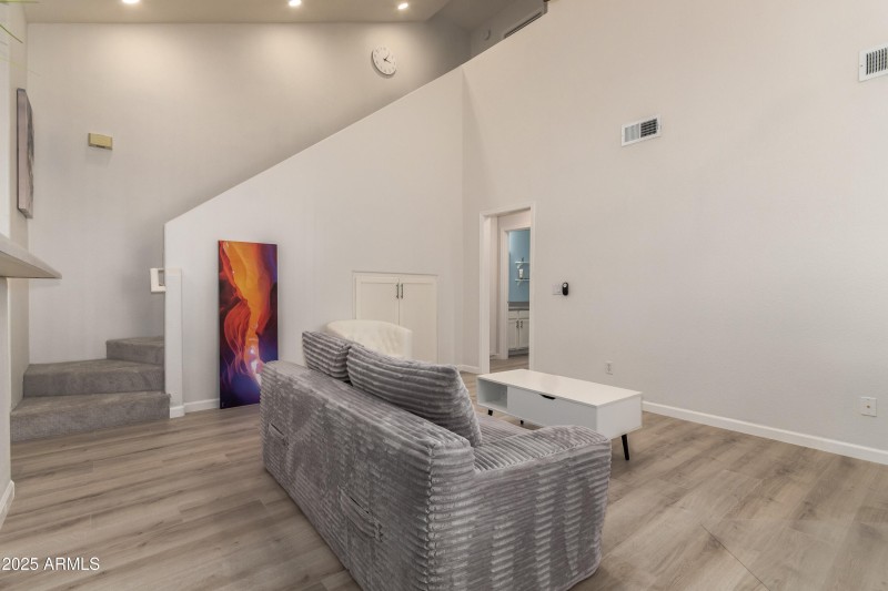 68a1db_05 - Comanche