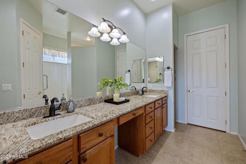 069-Primary Bathroom