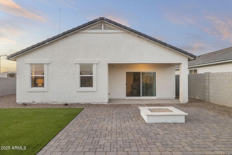 36-web-or-mls-10327-w-luxton-ln-lot-144