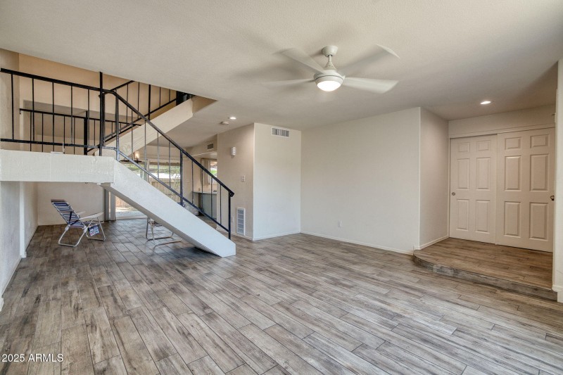 8403 N 33rd Ave Phoenix - 204