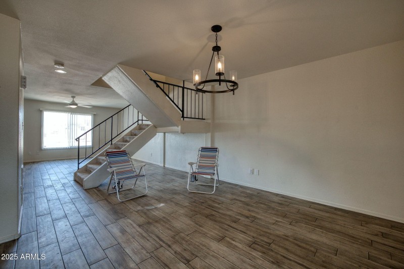 8403 N 33rd Ave Phoenix - 208