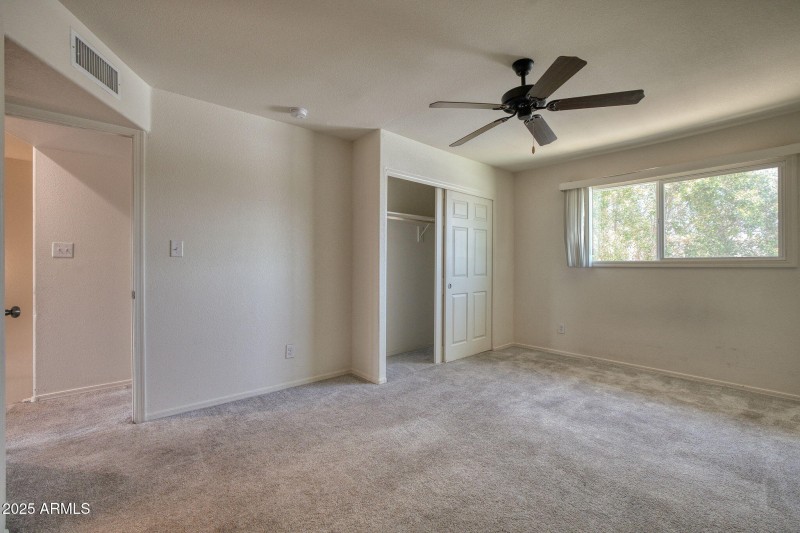 8403 N 33rd Ave Phoenix - 220