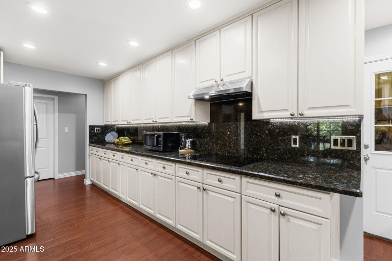 Large Gourment Kitchen