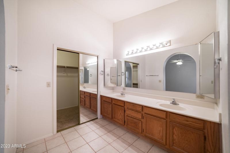 Double Sinks