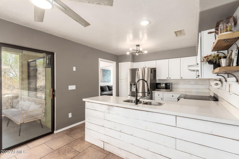 Kitchen 4